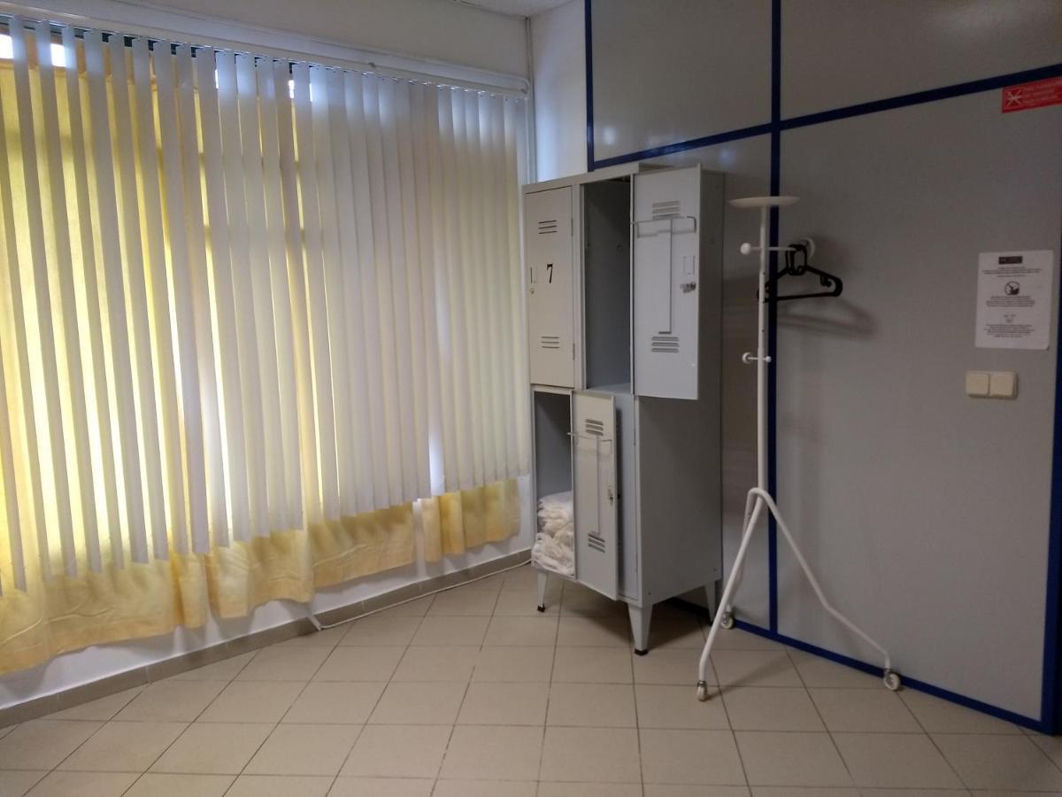 Melaya Budget Hostel Фаро Екстериор снимка